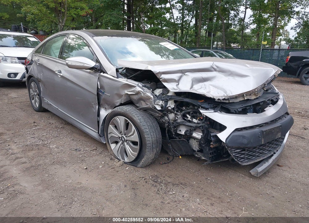 2014 HYUNDAI SONATA HYBRID LIMITED VIN: KMHEC4A43EA104467