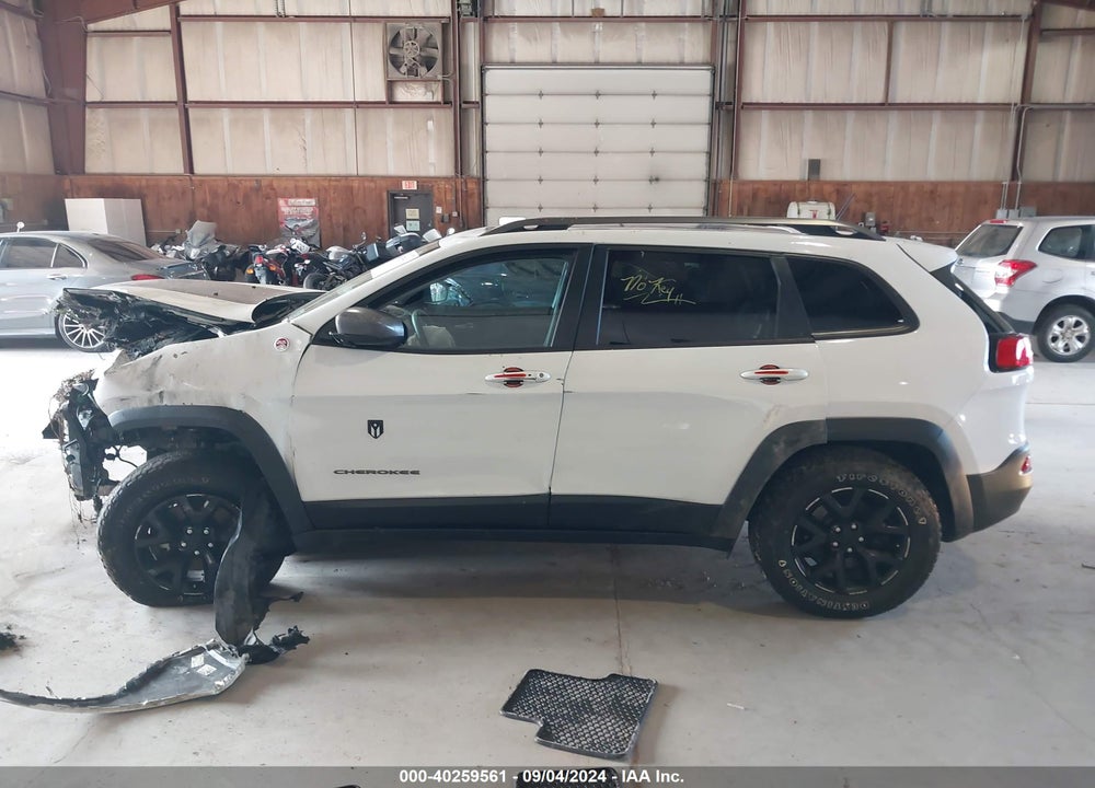 2016 JEEP CHEROKEE TRAILHAWK VIN: 1C4PJMBS2GW112761