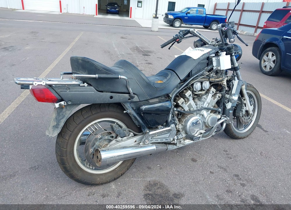 1987 YAMAHA XVZ13 VIN: JYA2LW009HA000261