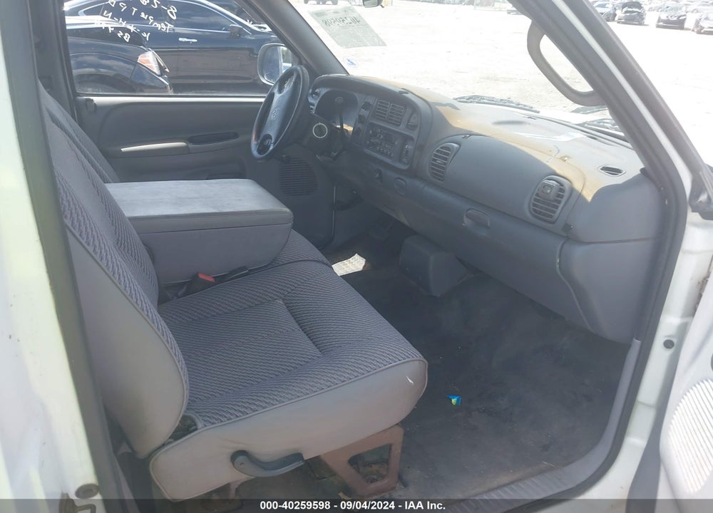 1998 DODGE RAM 1500 ST VIN: 1B7HC16Y6WS771797