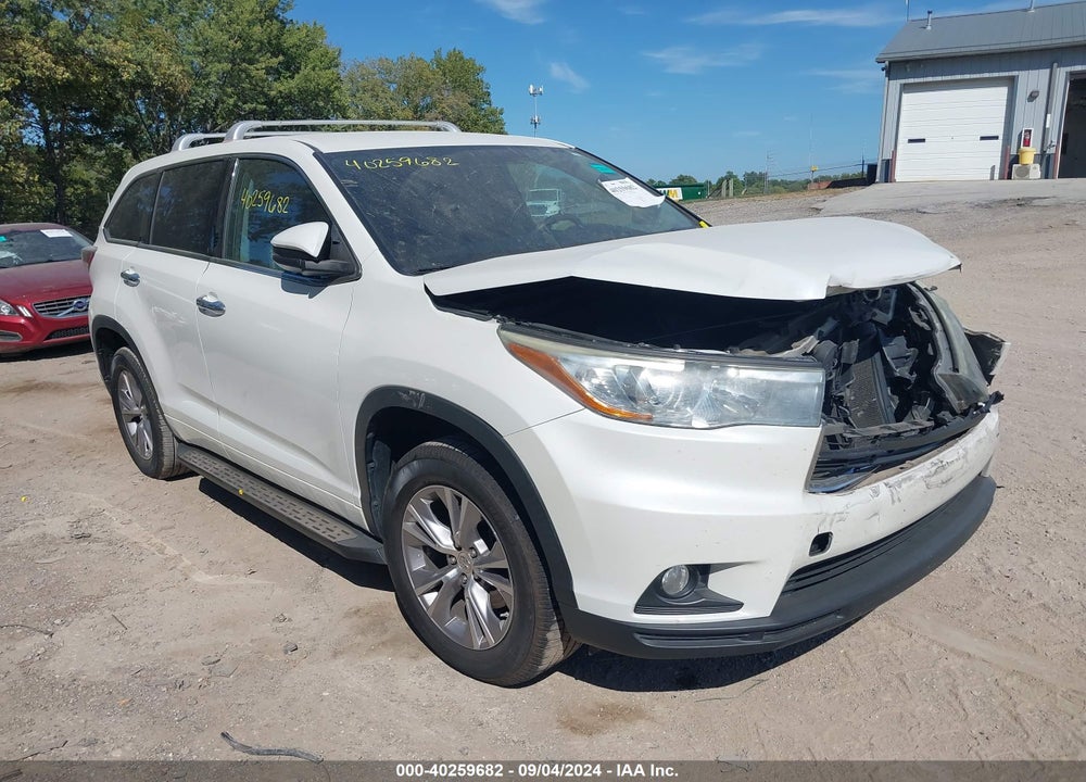 2015 TOYOTA HIGHLANDER LE PLUS V6 VIN: 5TDZKRFH6FS056985