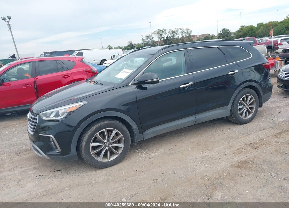 2017 HYUNDAI SANTA FE VIN: KM8SNDHF0HU217722