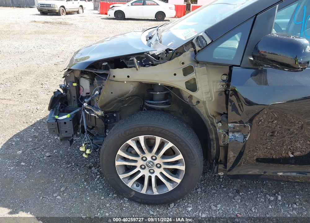 2020 TOYOTA SIENNA XLE VIN: 5TDYZ3DC2LS054464