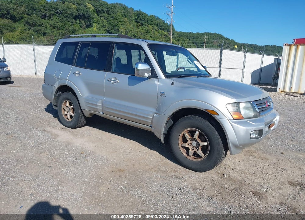2001 MITSUBISHI MONTERO VIN: JA4MW51R01J032446