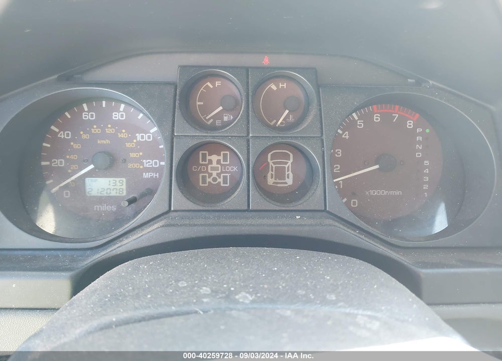 2001 MITSUBISHI MONTERO VIN: JA4MW51R01J032446