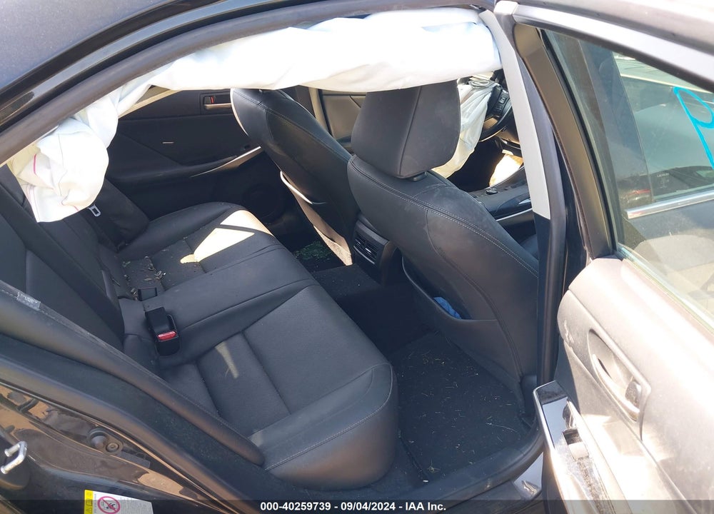 2018 LEXUS IS 300 VIN: JTHC81D27J5027187