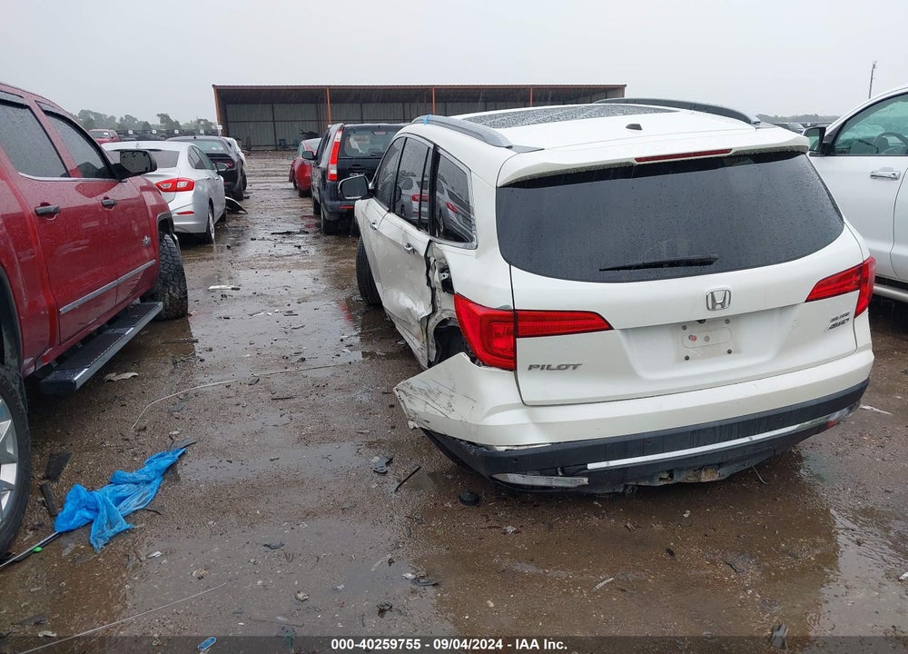 2017 HONDA PILOT ELITE VIN: 5FNYF6H04HB052107