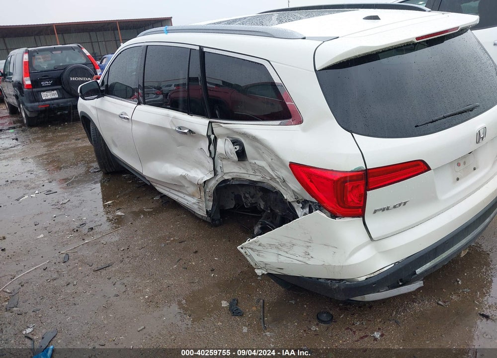 2017 HONDA PILOT ELITE VIN: 5FNYF6H04HB052107