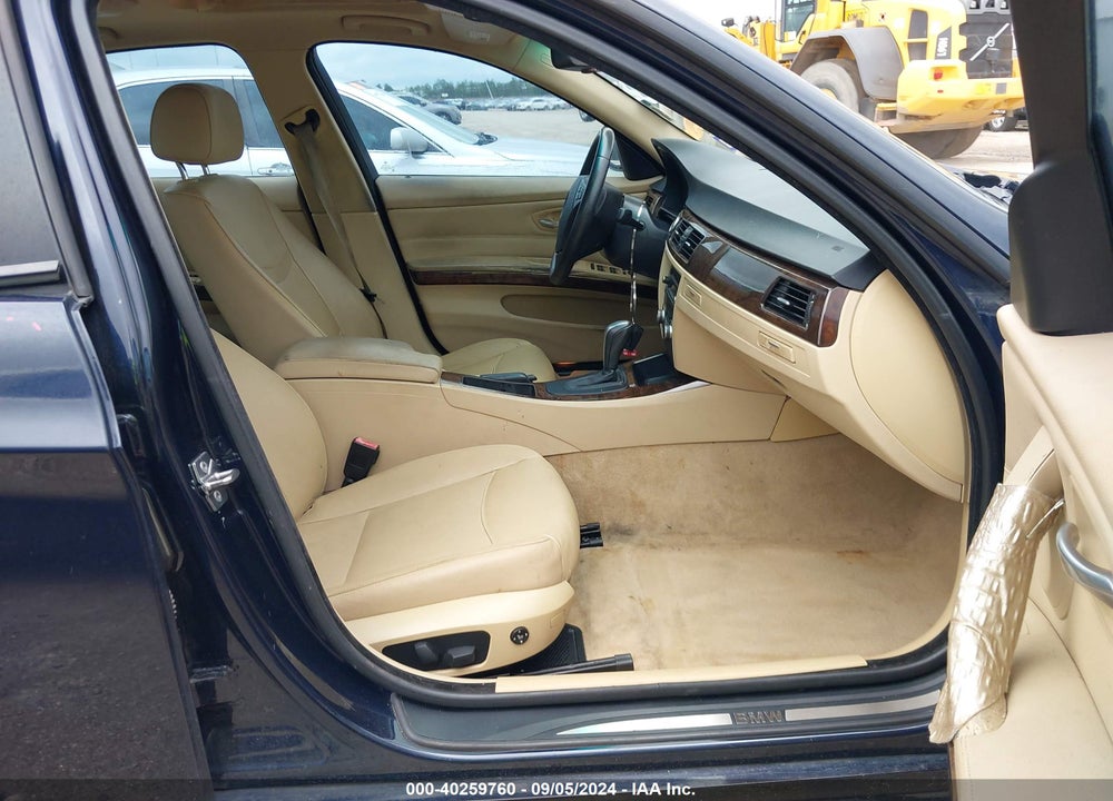 2010 BMW 328I VIN: WBAPH7C53AE130010