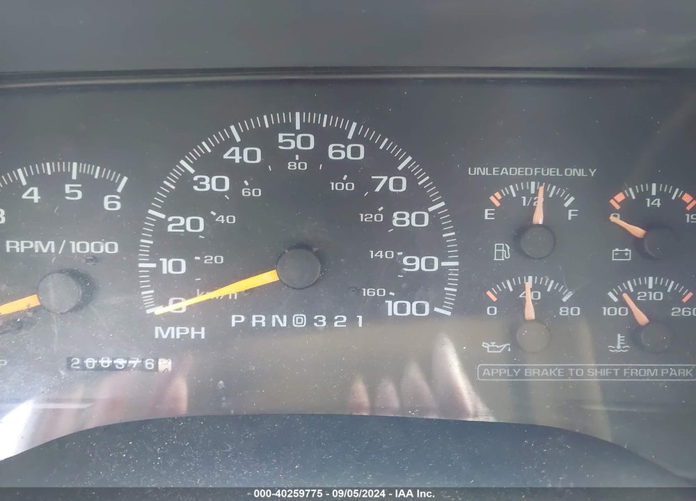 1999 CHEVROLET TAHOE VIN: 1GNEK13R3XJ313961