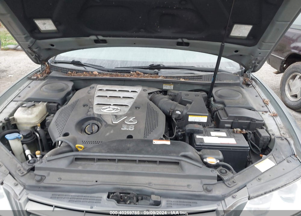 2006 HYUNDAI AZERA SE/LIMITED VIN: KMHFC46F46A120855