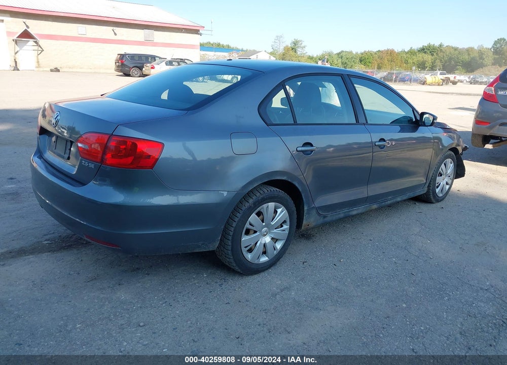 2012 VOLKSWAGEN JETTA 2.5L SE VIN: 3VWDP7AJXCM350831