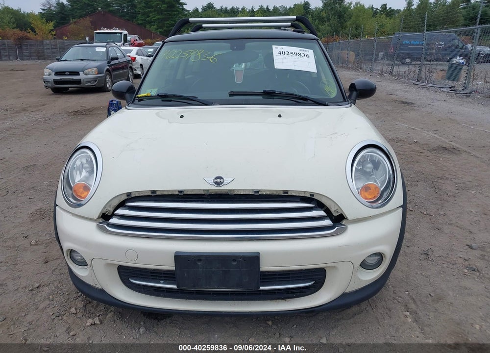 2013 MINI HARDTOP COOPER VIN: WMWSU3C59DT685199