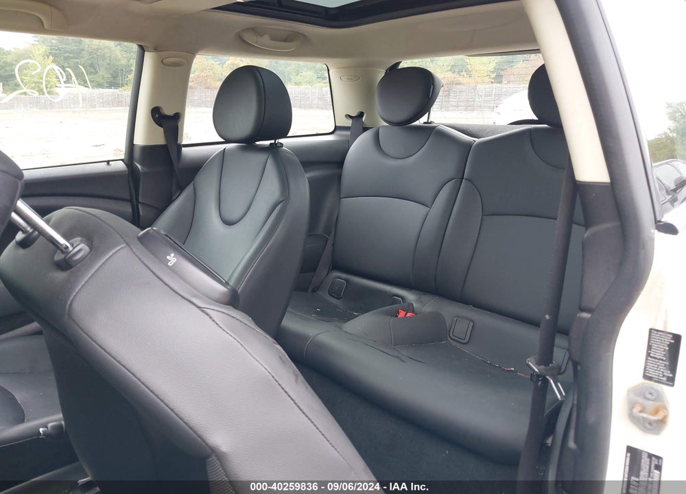 2013 MINI HARDTOP COOPER VIN: WMWSU3C59DT685199