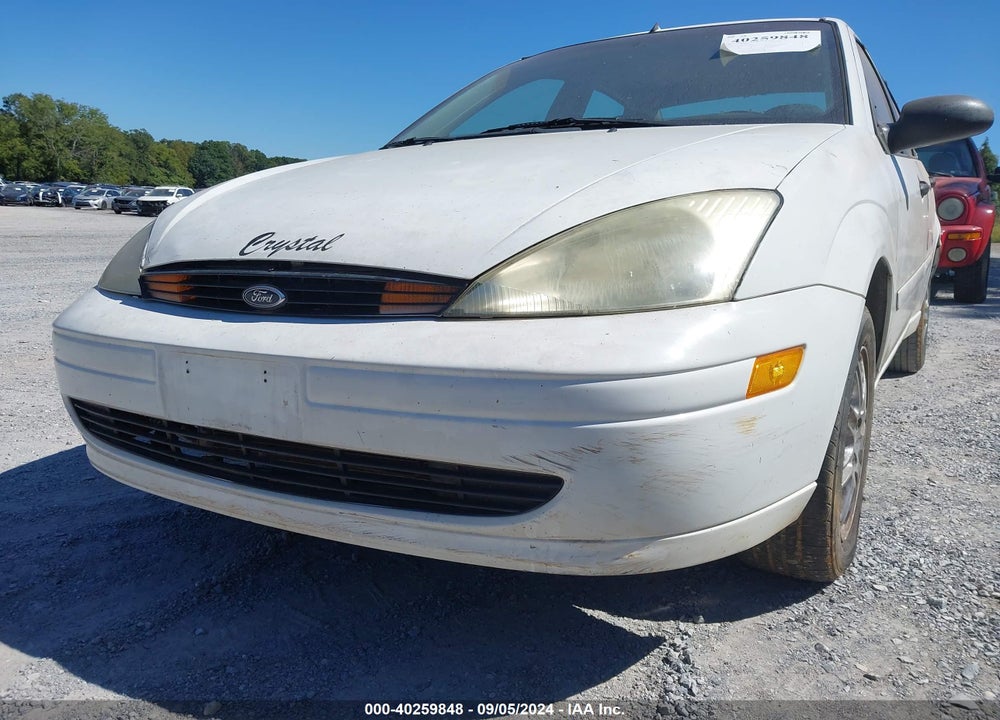 2000 FORD FOCUS VIN: 1FAFP34PXYW201806