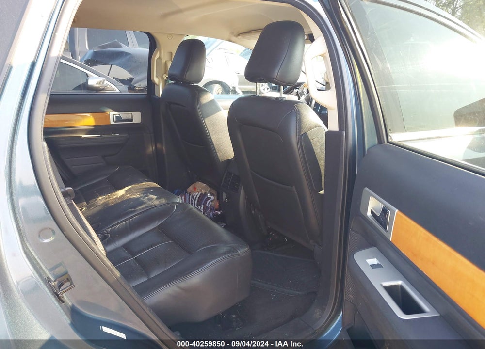 2010 LINCOLN MKX VIN: 2LMDJ6JC0ABJ31858