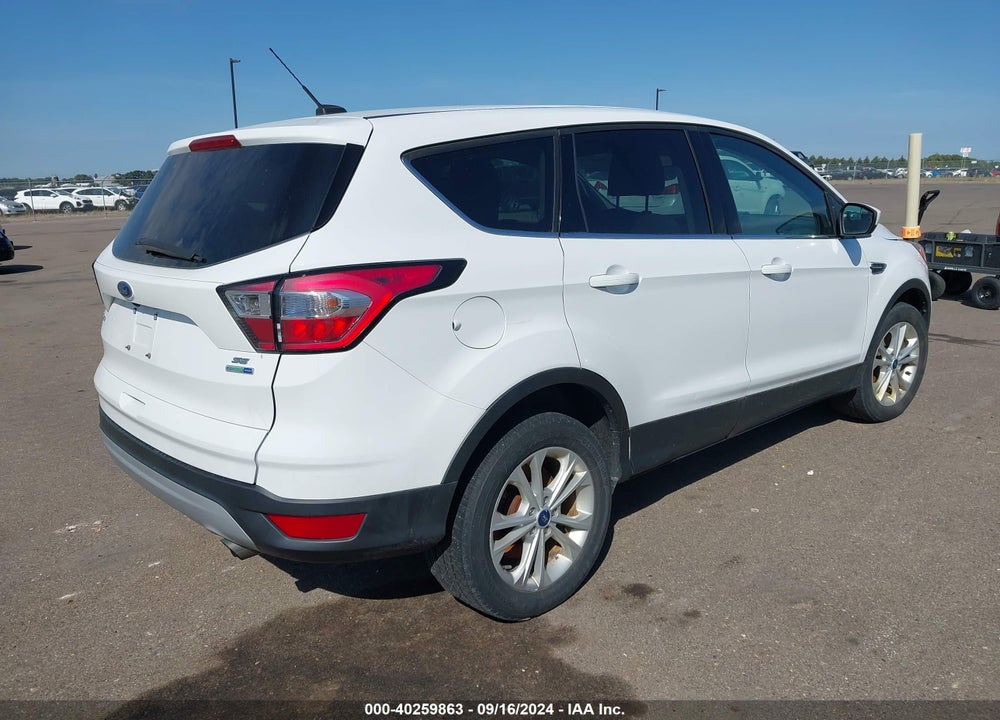 2017 FORD ESCAPE SE VIN: 1FMCU9GD2HUC79885