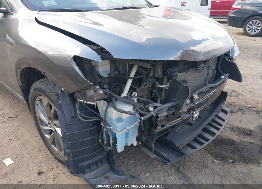 2015 NISSAN ROGUE SL VIN: 5N1AT2MV6FC906959