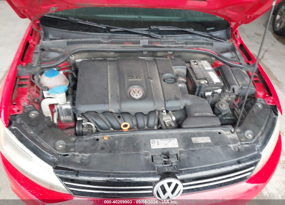 2013 VOLKSWAGEN JETTA 2.5L SE VIN: 3VWDP7AJ3DM205759