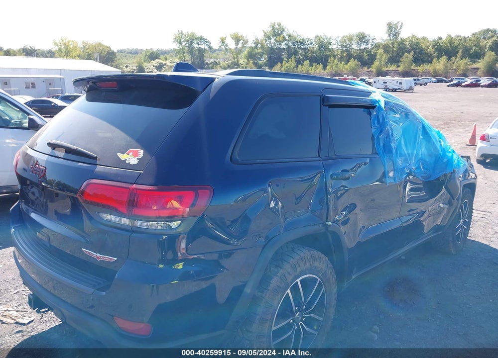 2018 JEEP GRAND CHEROKEE VIN: 1C4RJFLG0JC443670