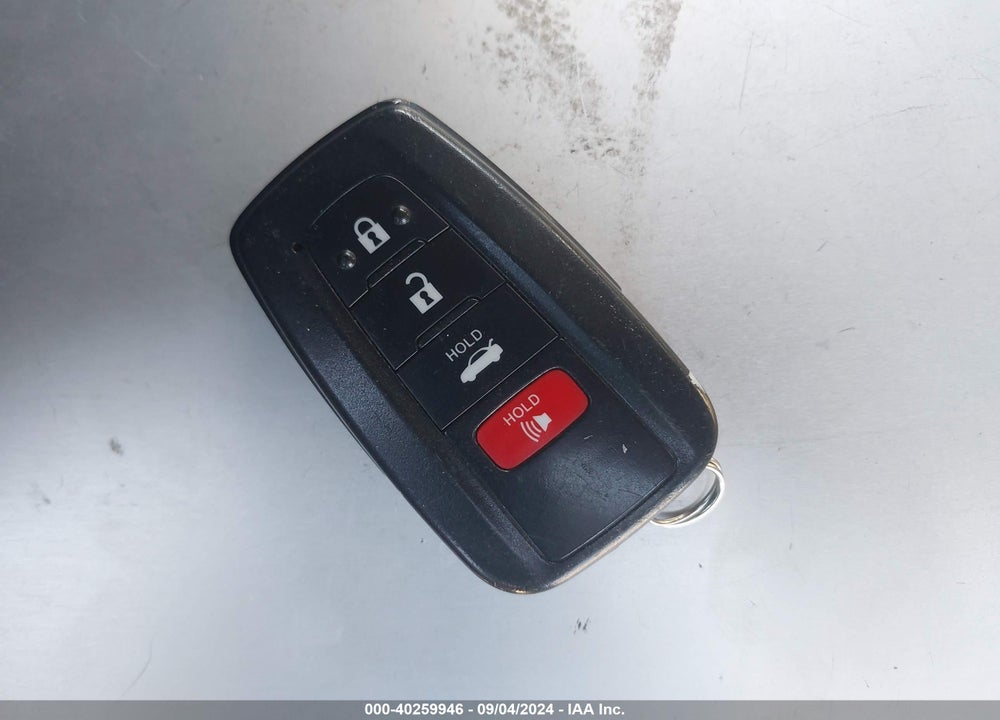 2018 TOYOTA CAMRY SE VIN: JTNB11HK4J3041194