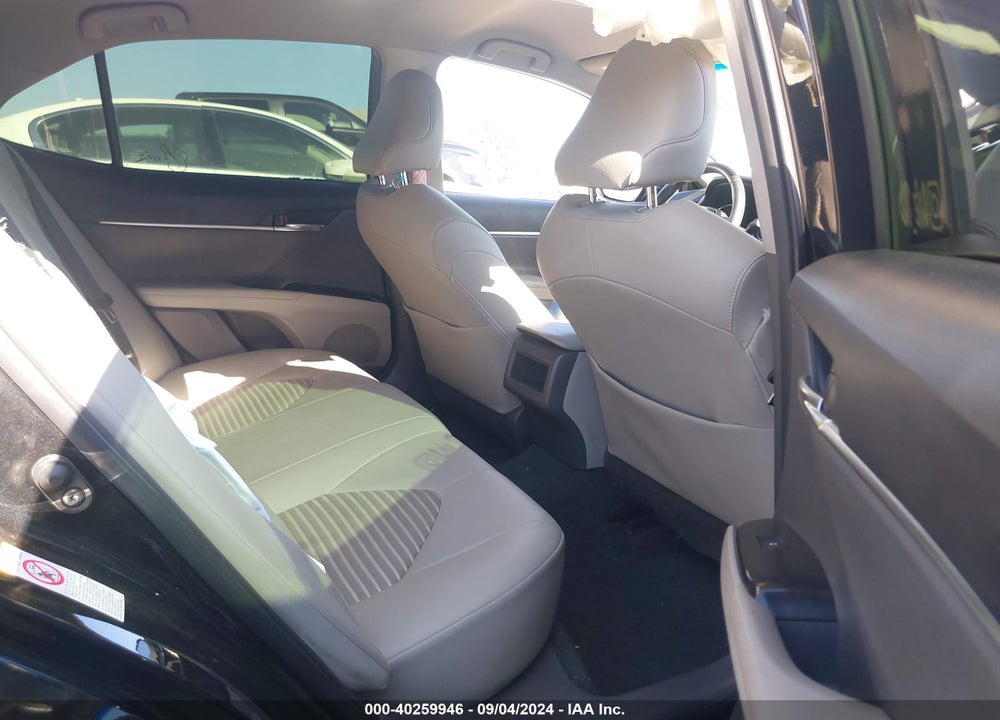 2018 TOYOTA CAMRY SE VIN: JTNB11HK4J3041194