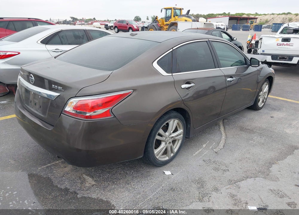 2015 NISSAN ALTIMA 3.5 SL VIN: 1N4BL3AP2FC142568
