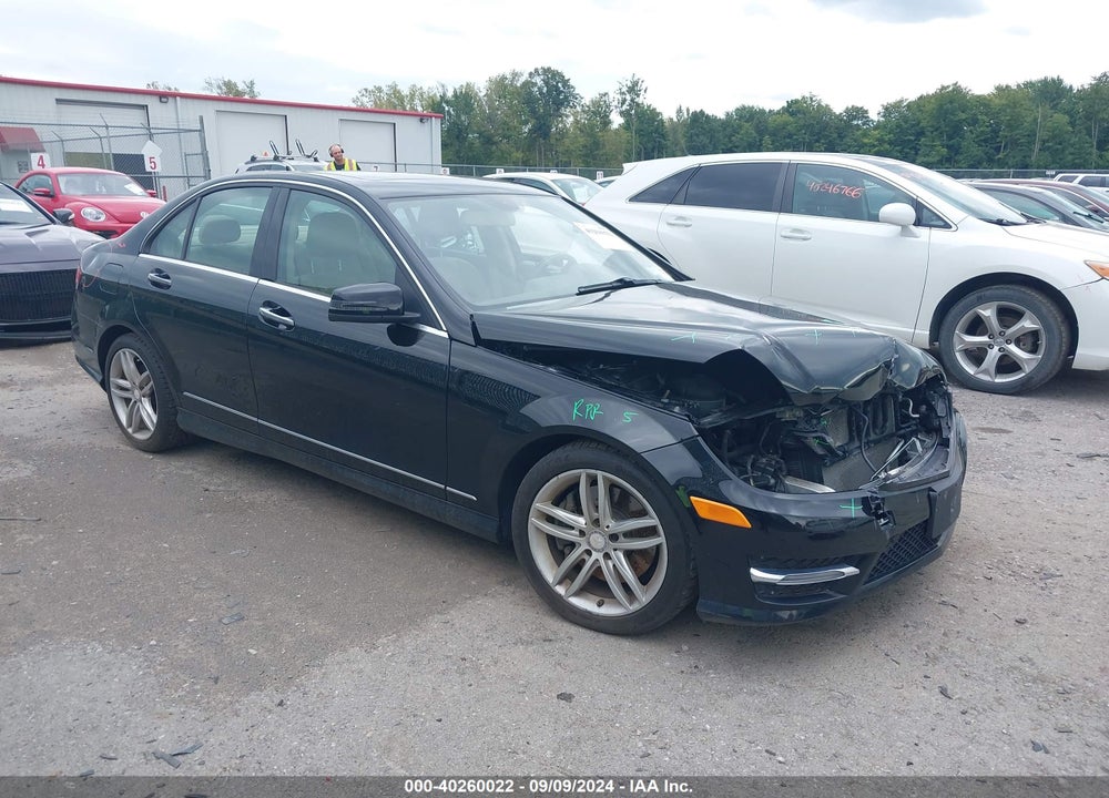 2014 MERCEDES-BENZ C 300 LUXURY 4MATIC/SPORT 4MATIC VIN: WDDGF8AB4EA952891