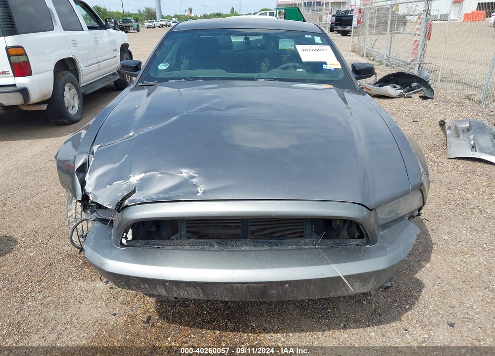 2014 FORD MUSTANG V6 VIN: 1ZVBP8AM2E5252196