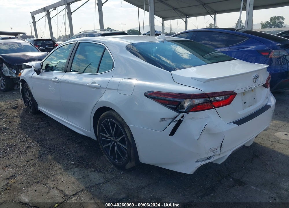 2021 TOYOTA CAMRY SE VIN: 4T1T11AK9MU437487