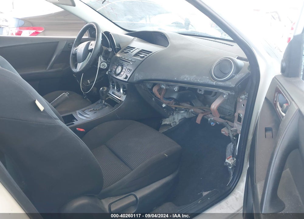 2010 MAZDA 3 I SPORT VIN: JM1BL1SG1A1270933