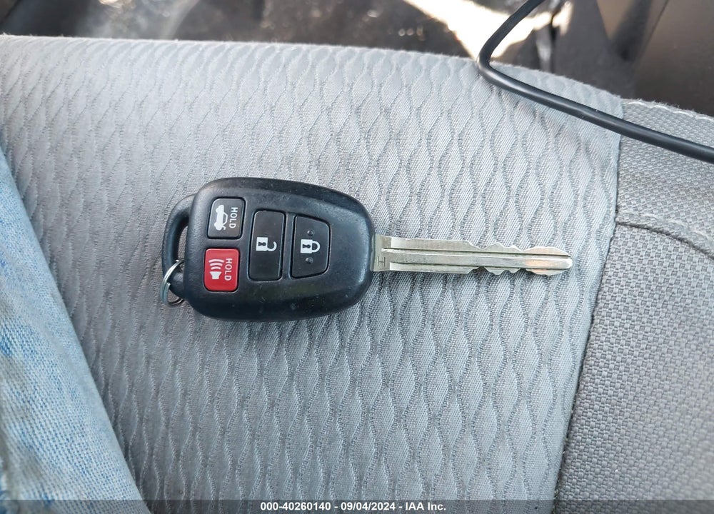 2015 TOYOTA COROLLA LE PLUS VIN: 5YFBURHE6FP314039