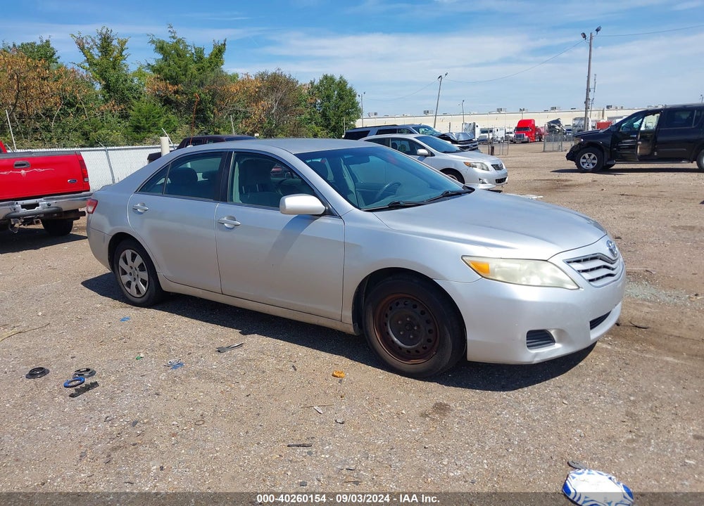 2011 TOYOTA CAMRY LE VIN: 4T1BF3EK7BU126916