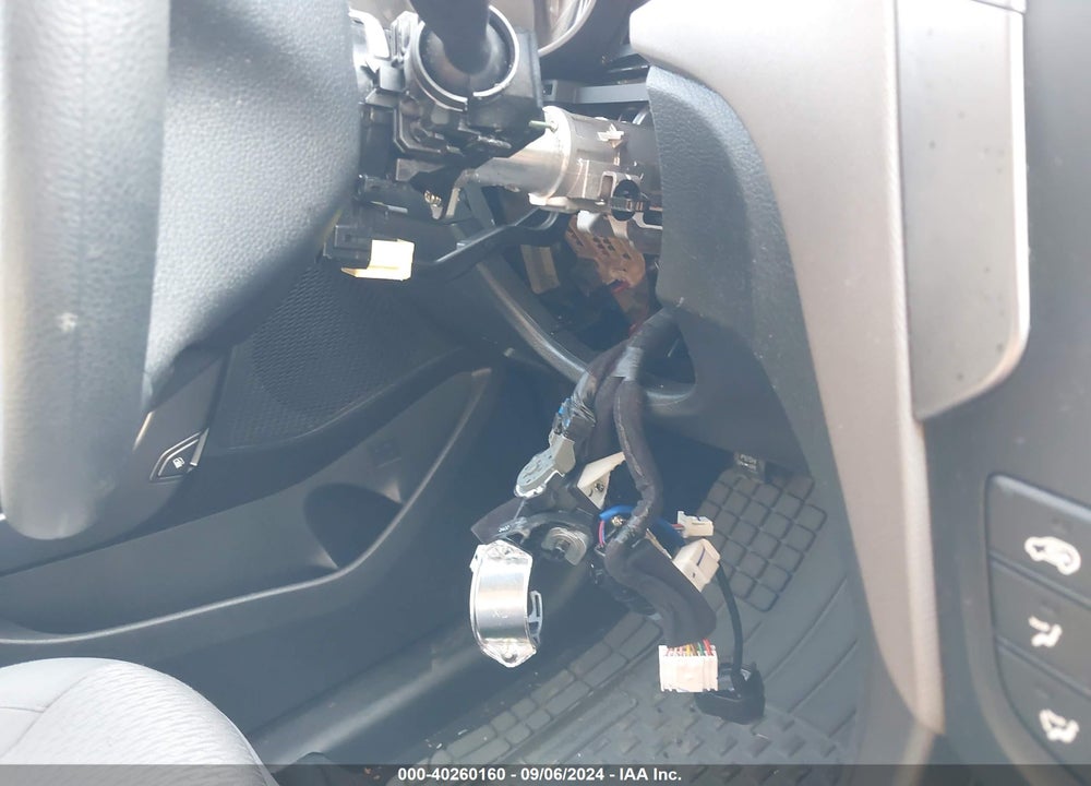2018 HYUNDAI SANTA FE SPORT 2.4L VIN: 5XYZT3LB8JG567520