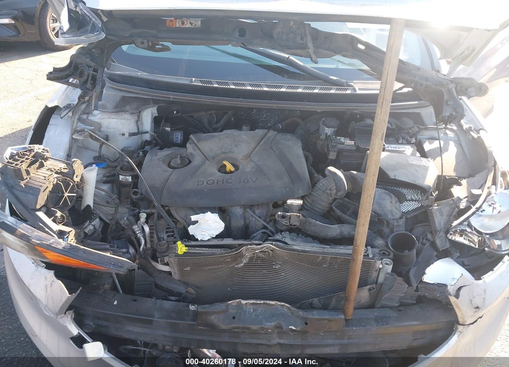 2013 HYUNDAI ELANTRA VIN: KMHDH6AE2DU009851
