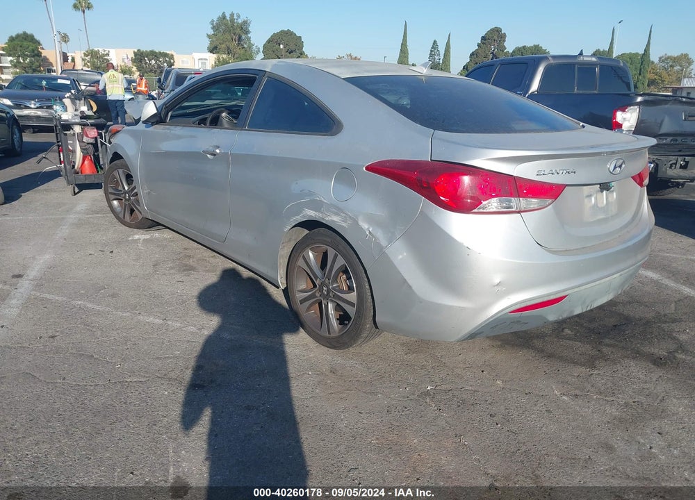2013 HYUNDAI ELANTRA VIN: KMHDH6AE2DU009851