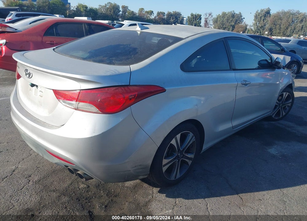 2013 HYUNDAI ELANTRA VIN: KMHDH6AE2DU009851