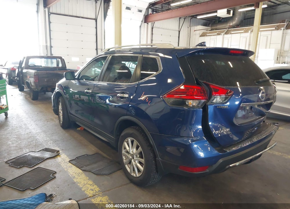 2017 NISSAN ROGUE SV VIN: 5N1AT2MV2HC771000