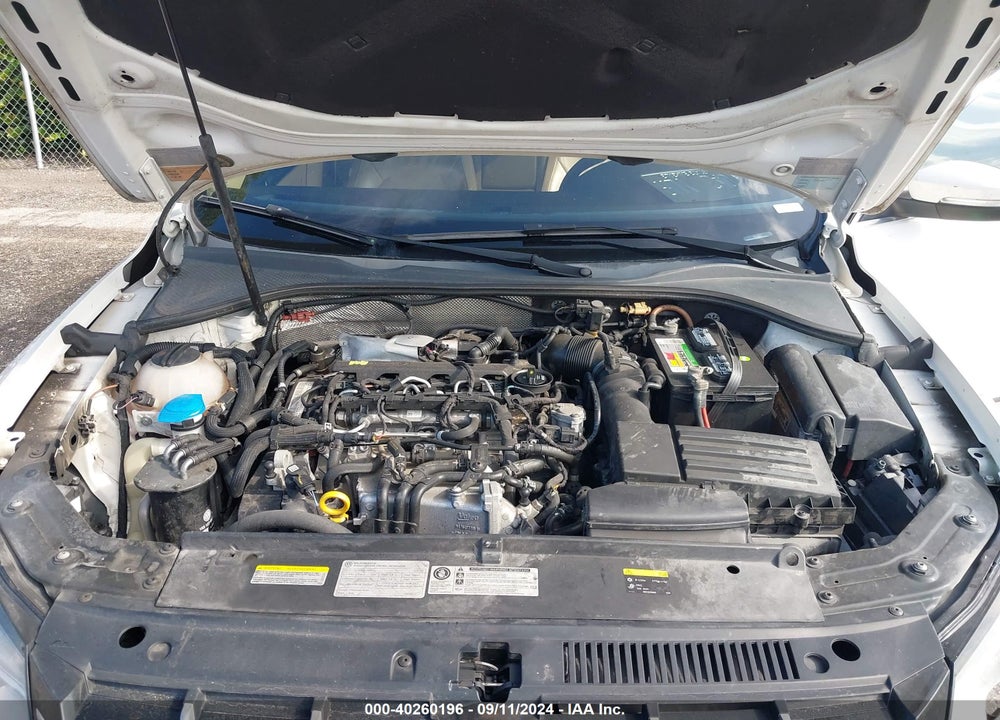 2015 VOLKSWAGEN PASSAT 2.0L TDI SEL PREMIUM VIN: 1VWCV7A39FC010465