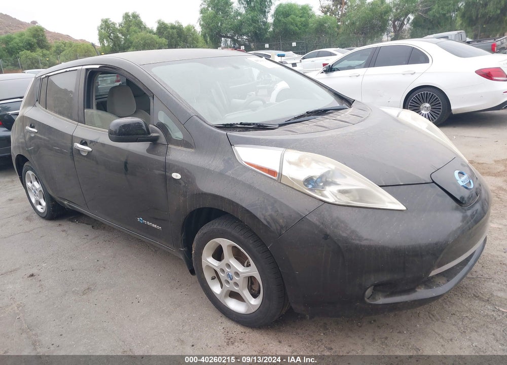 2011 NISSAN LEAF SL VIN: JN1AZ0CP3BT007015