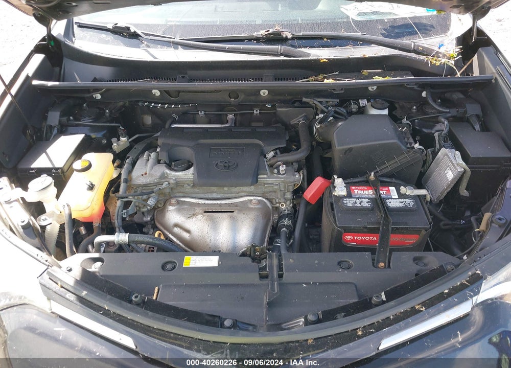 2018 TOYOTA RAV4 XLE VIN: 2T3RFREV1JW791974