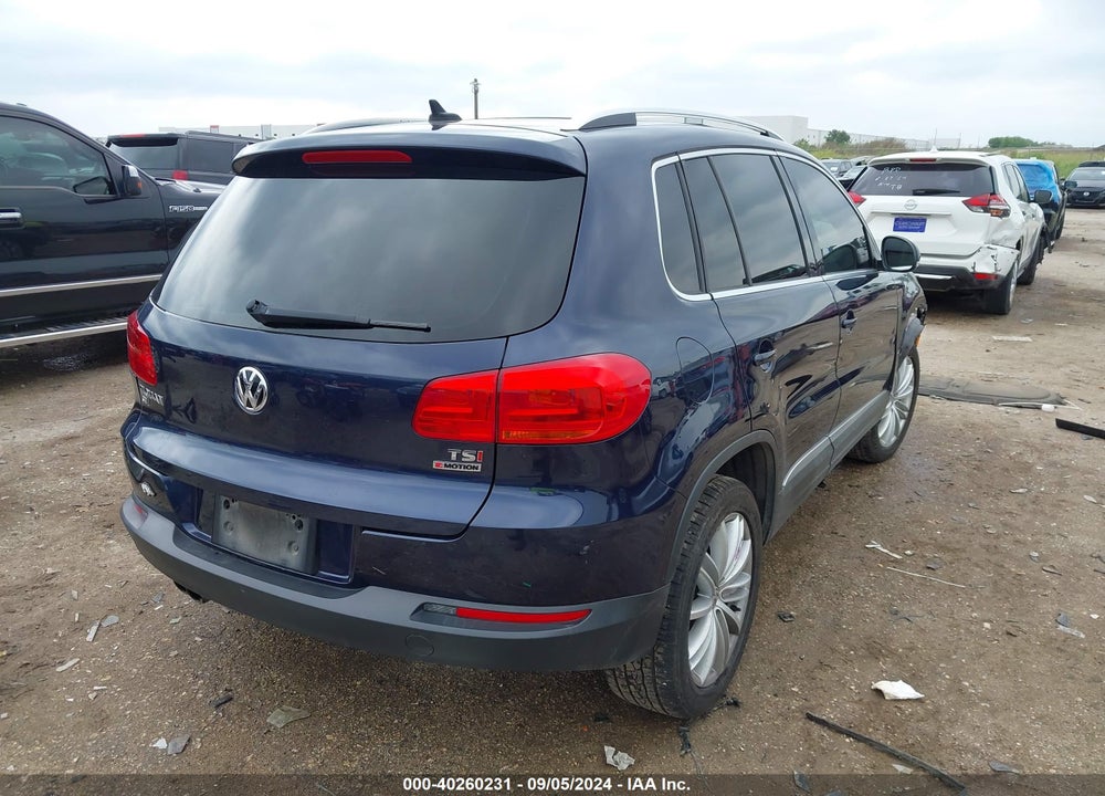 2016 VOLKSWAGEN TIGUAN SE VIN: WVGBV7AX9GW563890