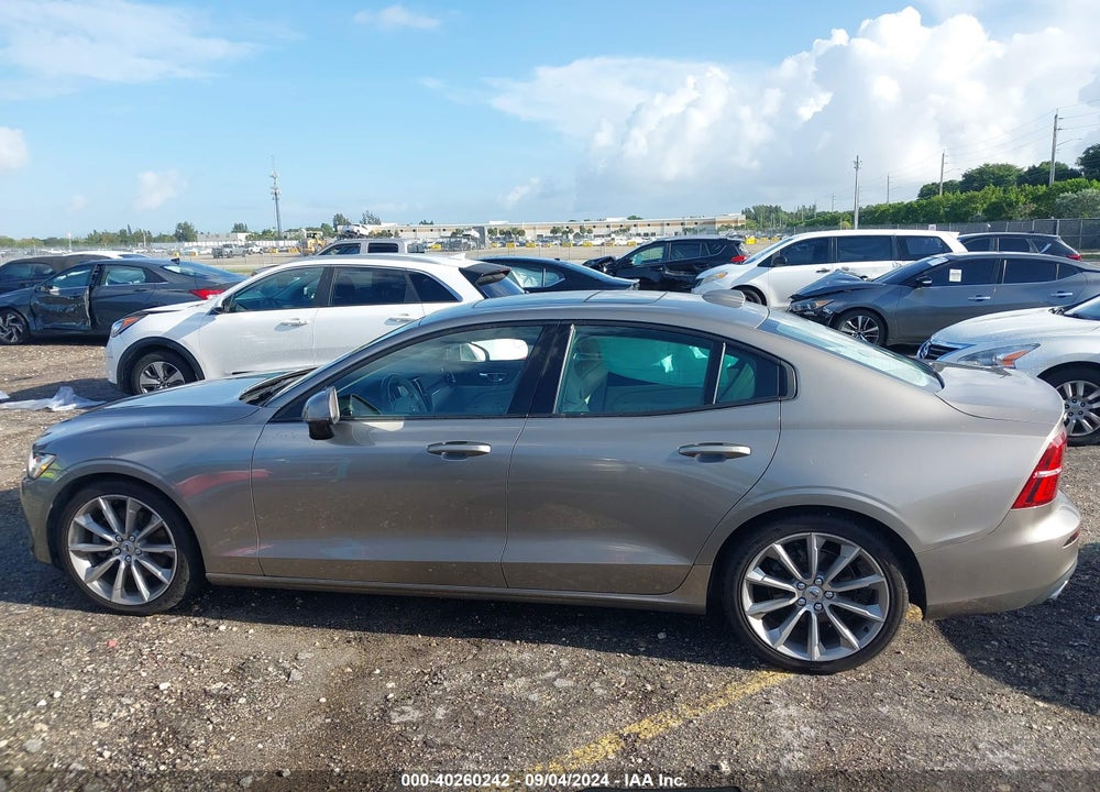 2019 VOLVO S60 T5 MOMENTUM VIN: 7JR102FK1KG005101