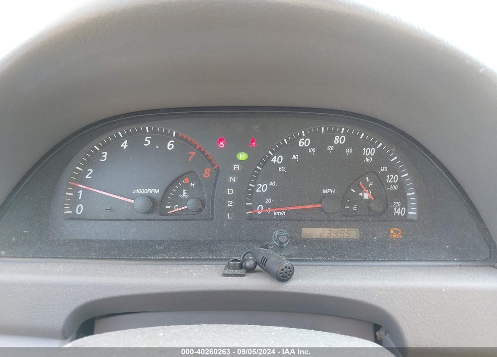 2003 TOYOTA CAMRY LE VIN: 4T1BE32K13U735587