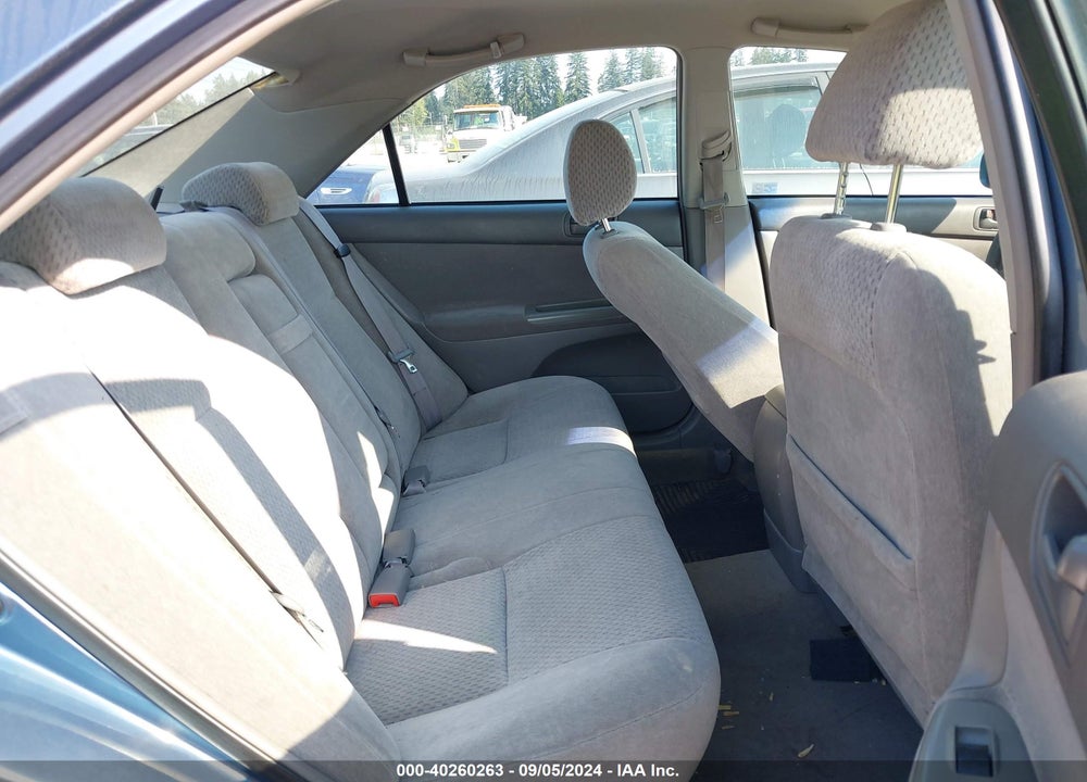 2003 TOYOTA CAMRY LE VIN: 4T1BE32K13U735587