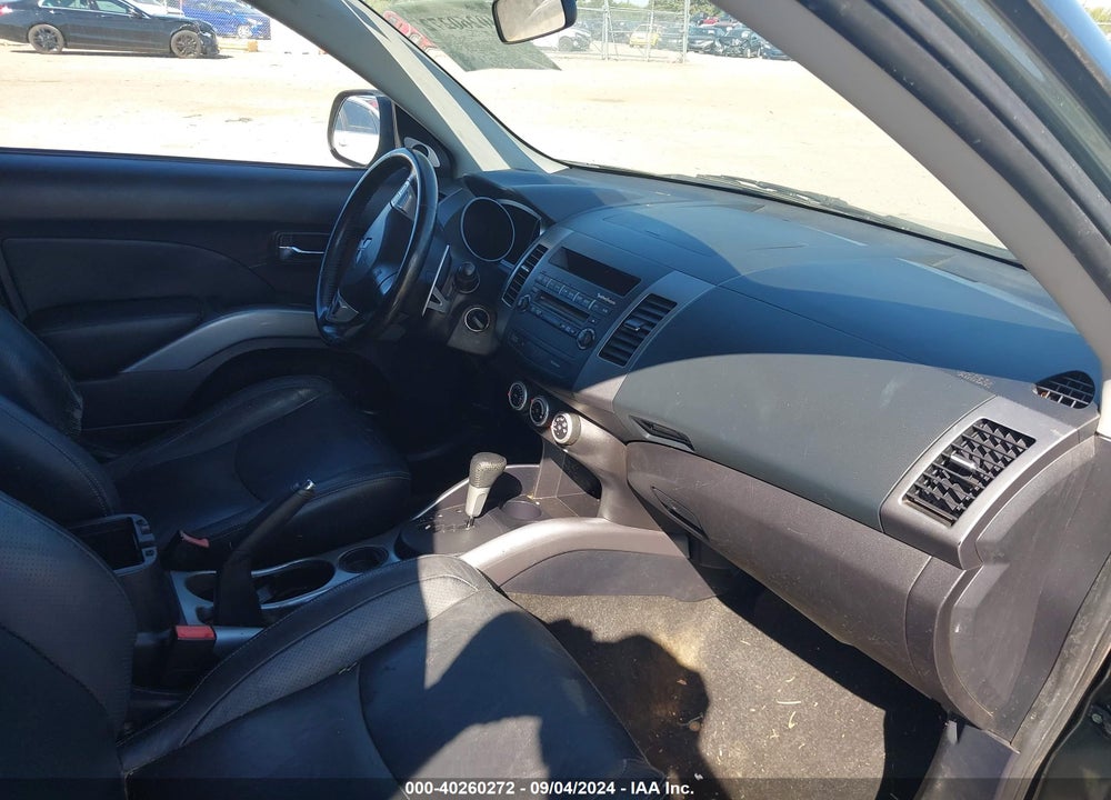 2008 MITSUBISHI OUTLANDER XLS VIN: JA4MS41X88Z004023