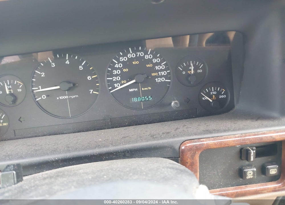 1998 JEEP GRAND CHEROKEE LAREDO VIN: 1J4FX58S4WC275056