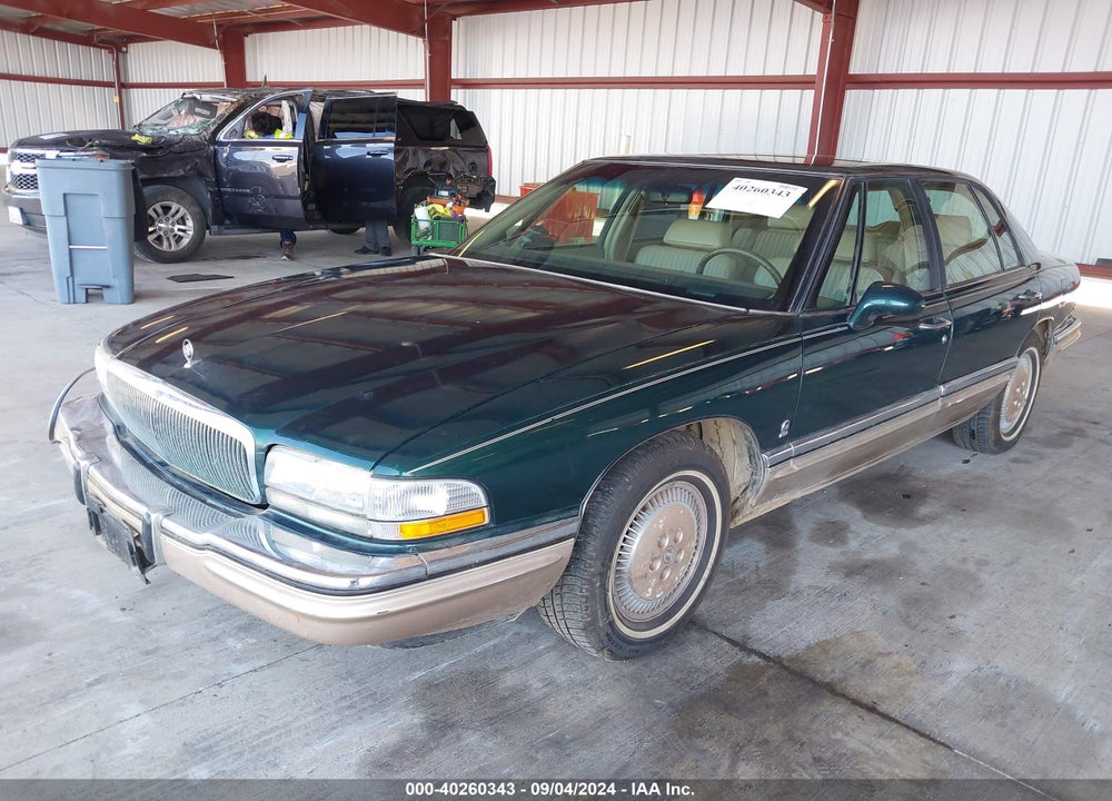 1994 BUICK PARK AVENUE ULTRA VIN: 1G4CU521XRH601057