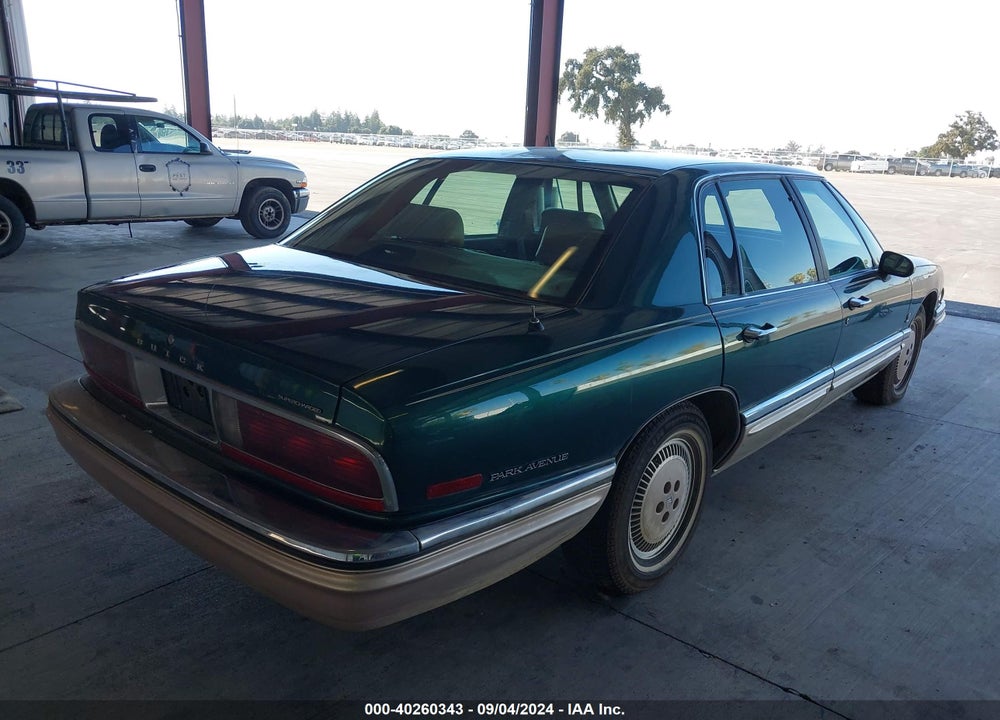 1994 BUICK PARK AVENUE ULTRA VIN: 1G4CU521XRH601057