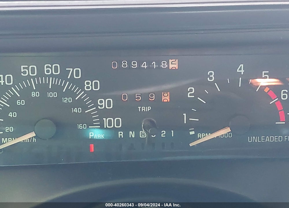 1994 BUICK PARK AVENUE ULTRA VIN: 1G4CU521XRH601057